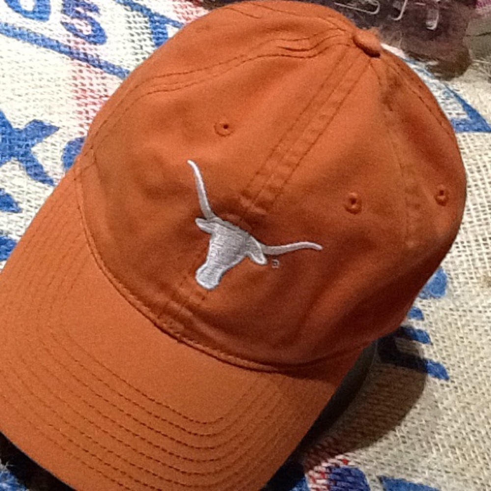 U of Texas Longhorn Unisex Cap. Like New!